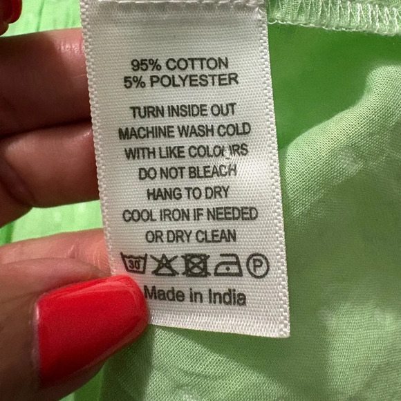 Never A Wallflower Mint Green Boxy Swiss Dot Blouse with Polo Collar and Tassel - Picture 8 of 11